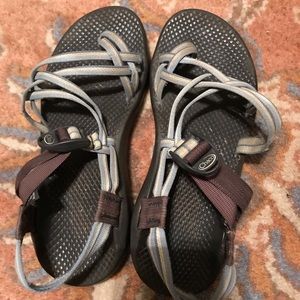 well worn chacos size 8